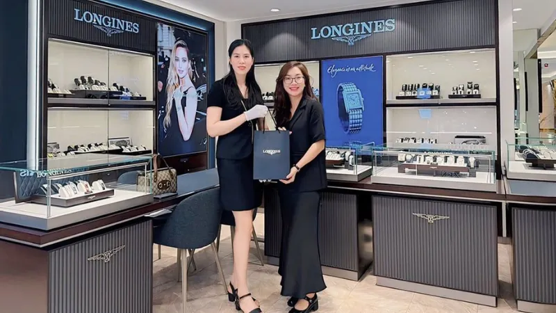 Tiêu chí nhận diện cửa hàng bán đồng hồ chính hãng