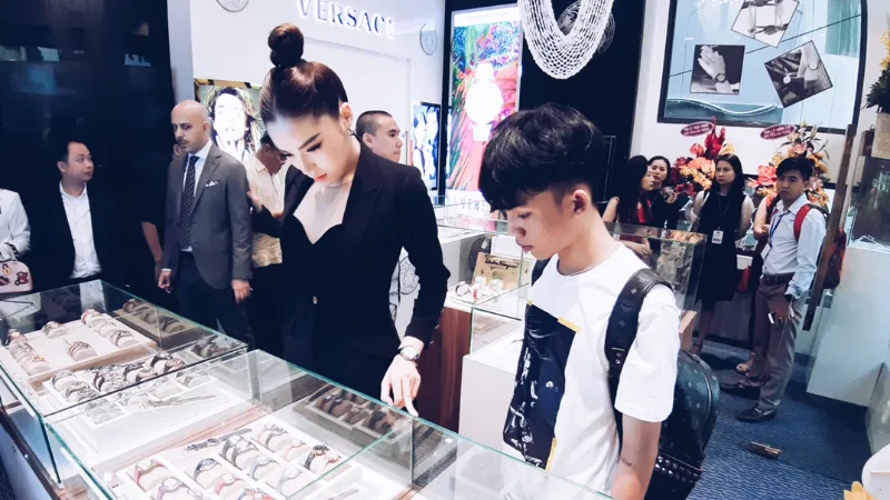 Nhiều uu đãi, quà tặng và dịch vụ chỉ trong sự kiện khai trương