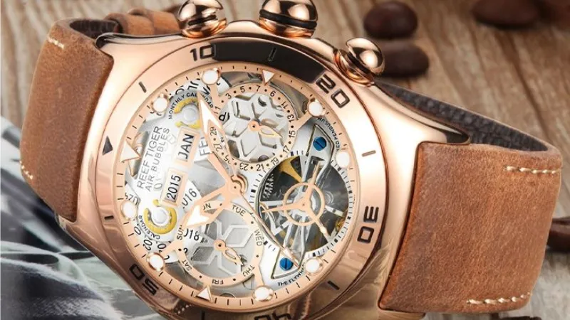 Bộ máy và tính năng cho nhịp sống năng động